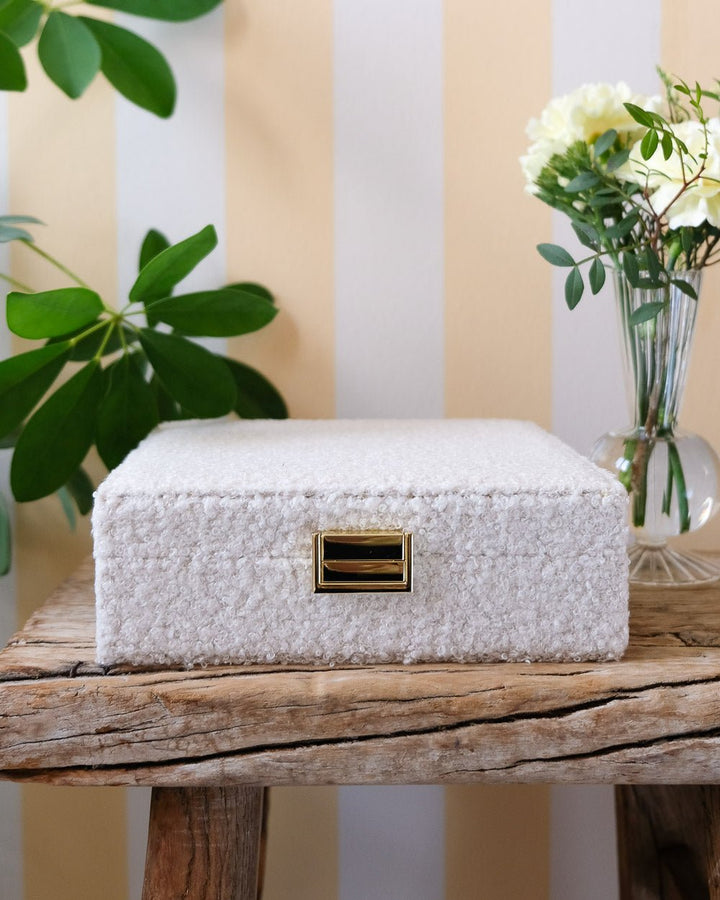 Anne teddy jewelry box