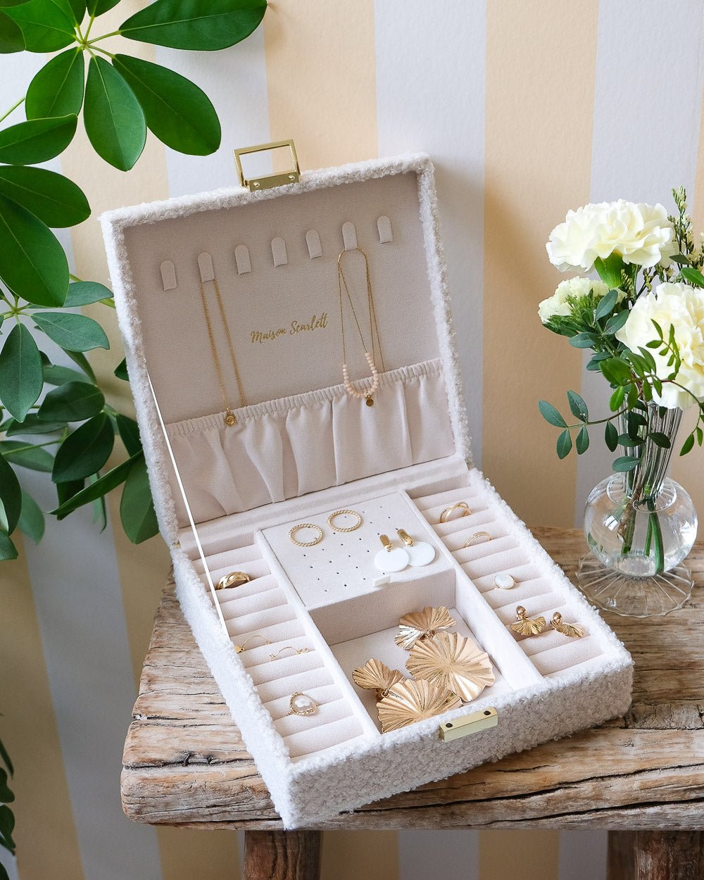 Anne Fuzzy Jewelry Box - Outlet