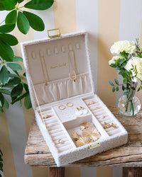 Anne Fuzzy Jewelry Box - Outlet