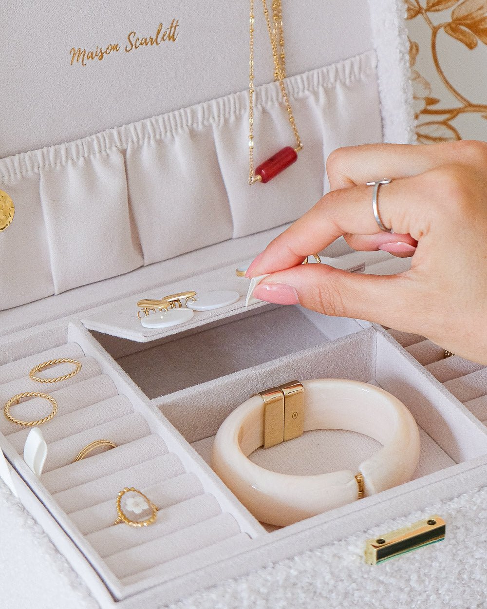 Denise Fluffy Jewelry Box - Outlet