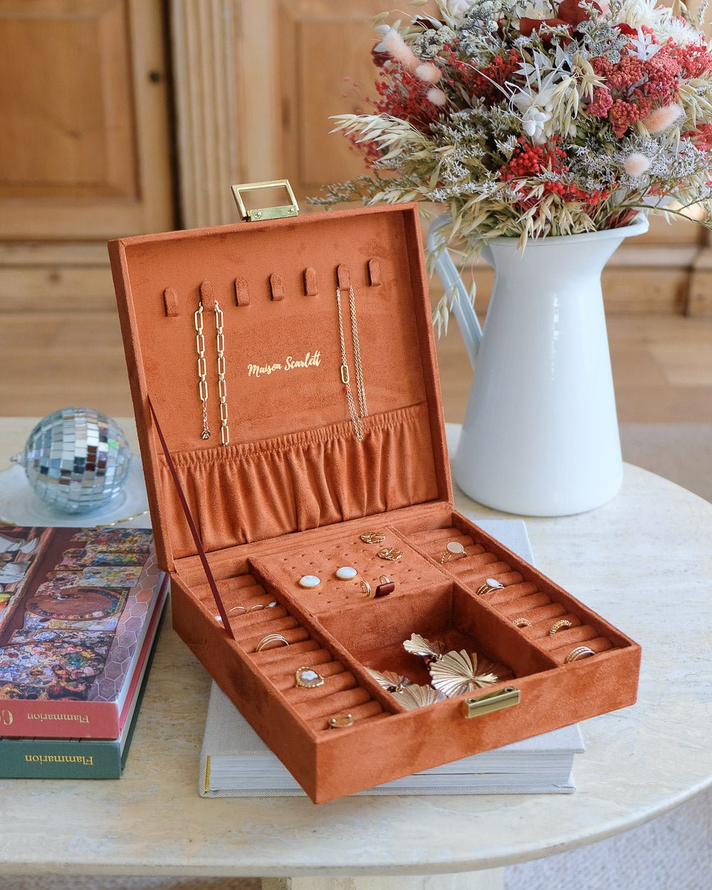 Anne Velvet Jewelry Box - Outlet
