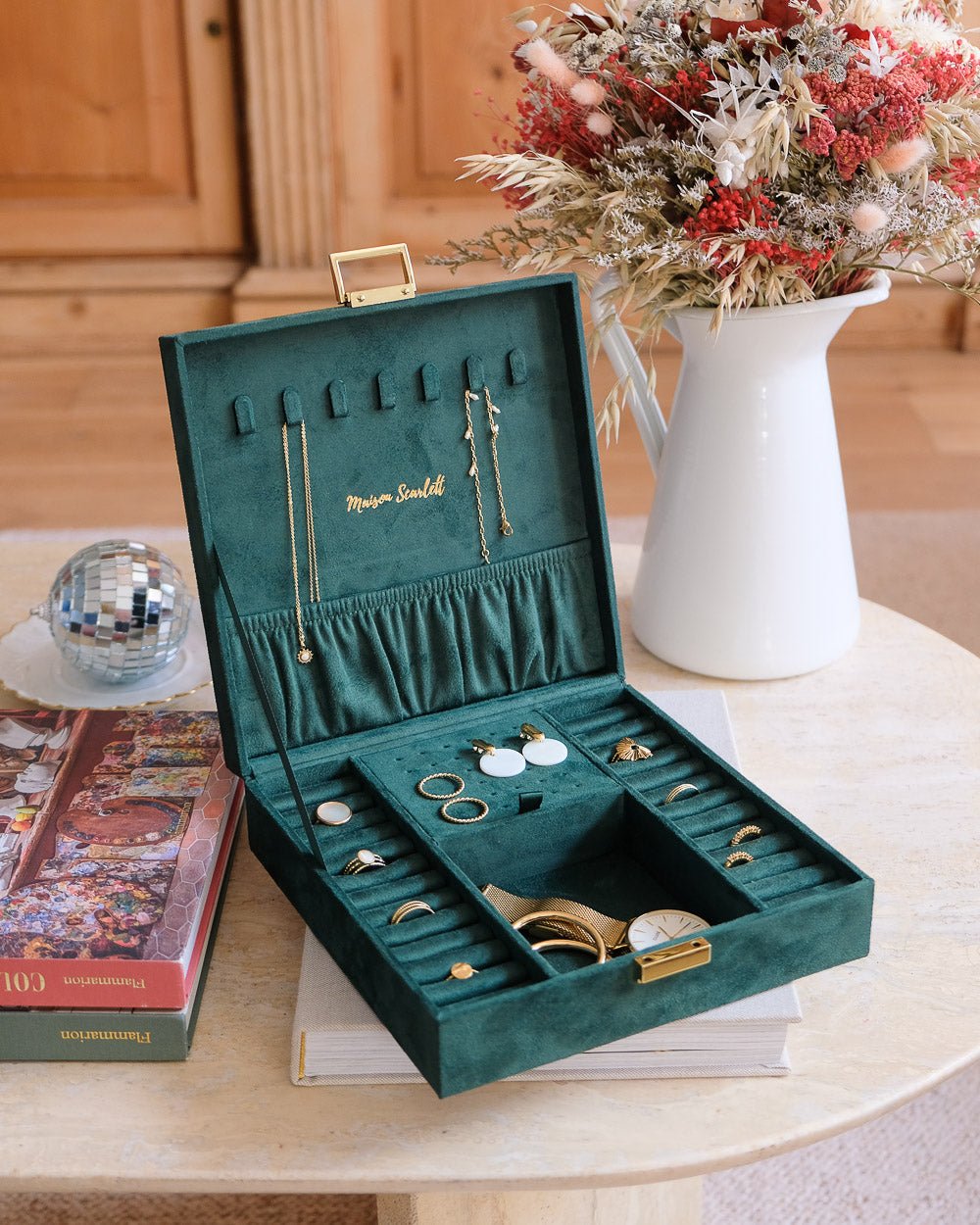 Anne Velvet Jewelry Box - Outlet
