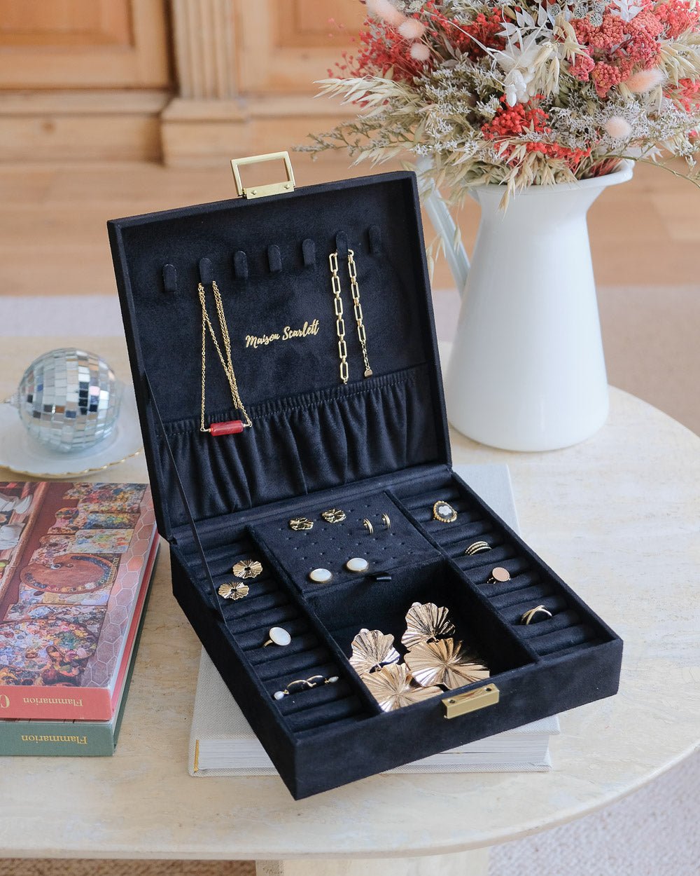 Anne Velvet Jewelry Box - Outlet