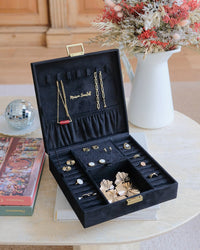 Anne Velvet Jewelry Box - Outlet