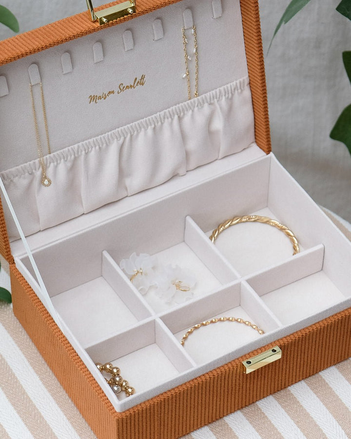 Louise corduroy jewelry box