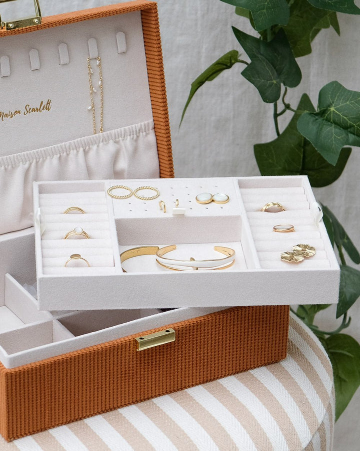 Louise corduroy jewelry box