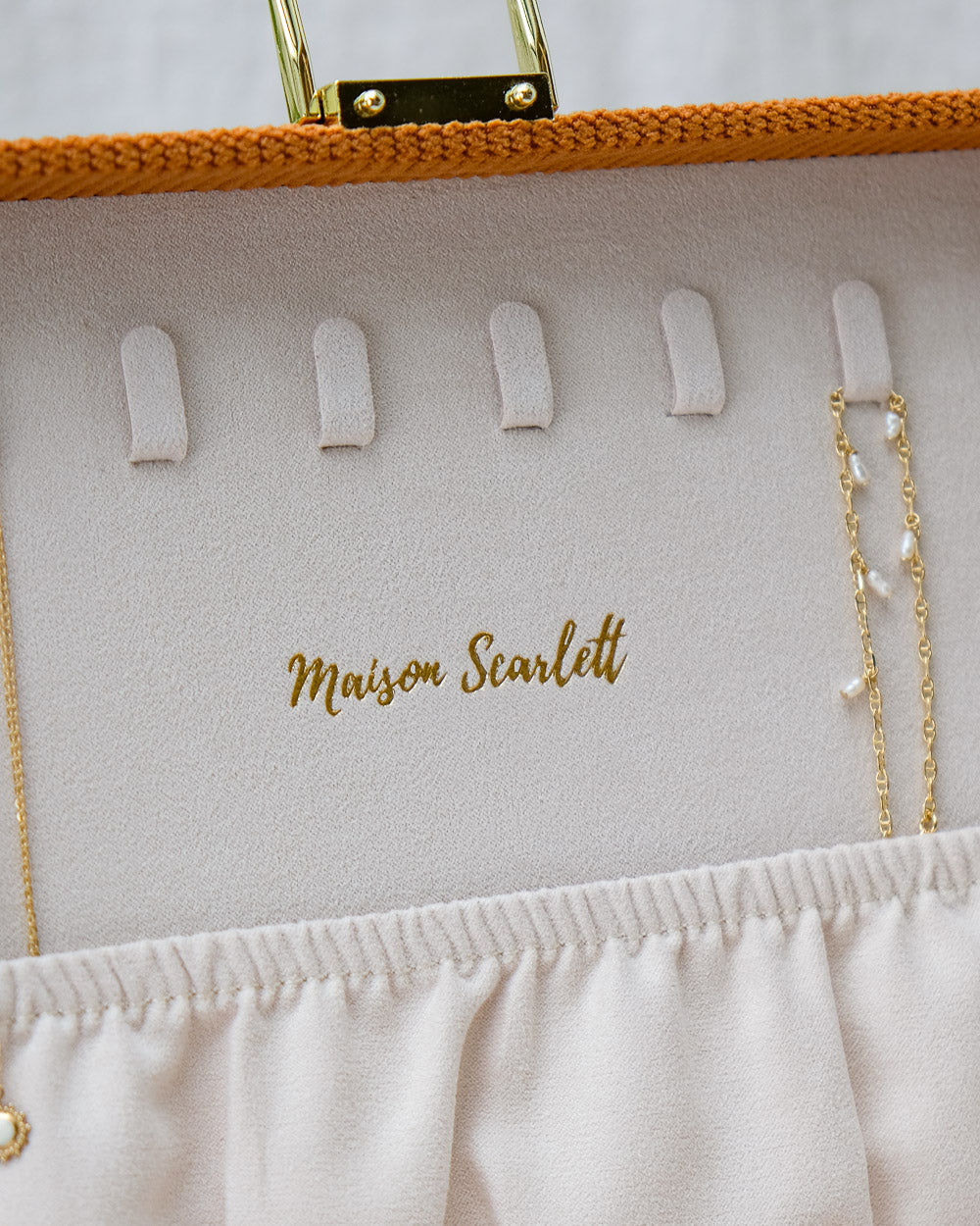 Louise corduroy jewelry box-feature-3