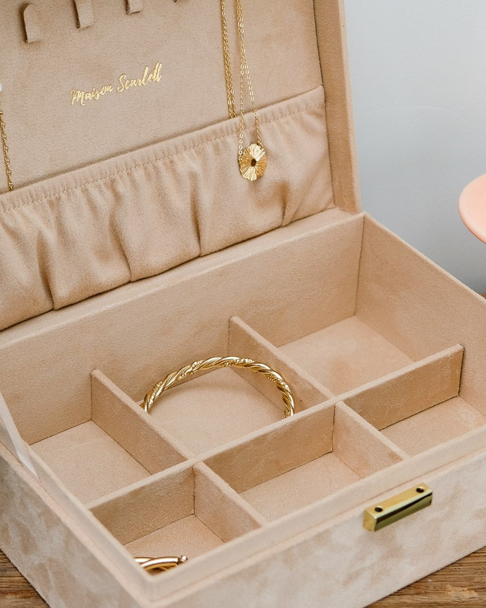 Louise Velvet Jewelry Box - Outlet