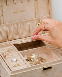 Louise Velvet Jewelry Box - Outlet
