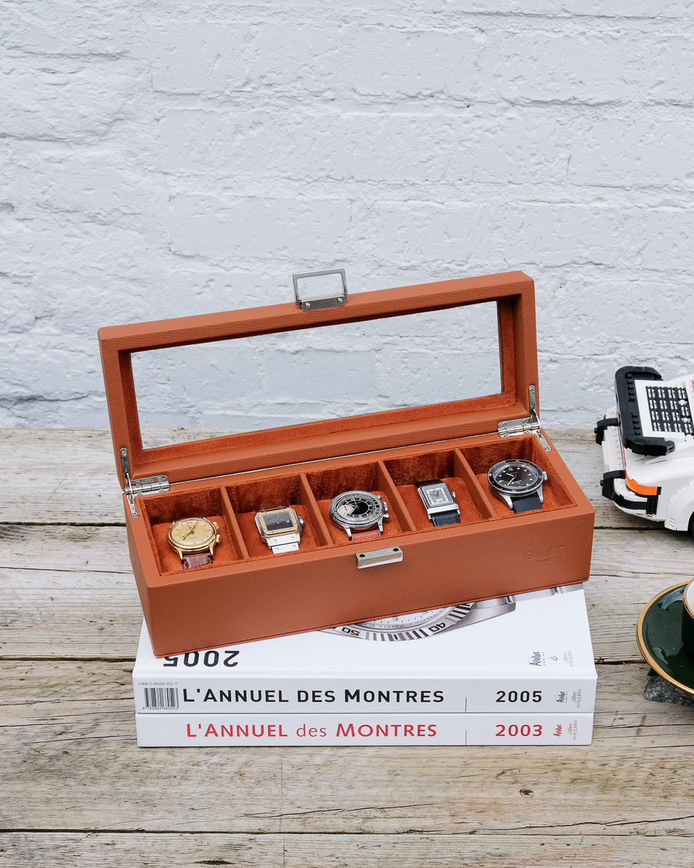 Jean 5 slots travel watch box-feature-1