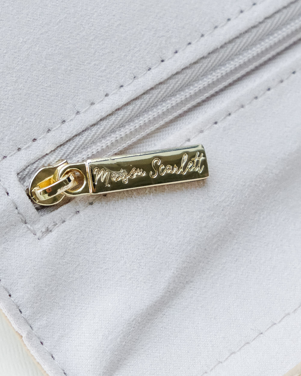 Catherine PU jewelry pouch - outlet