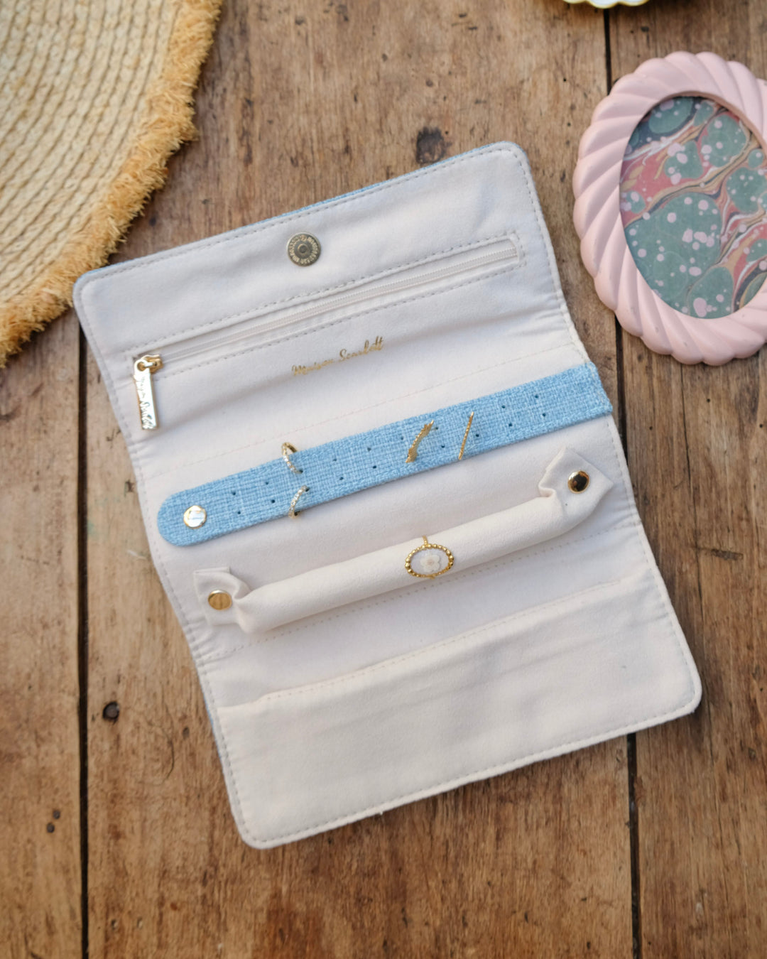 Catherine linen-effect jewelry pouch