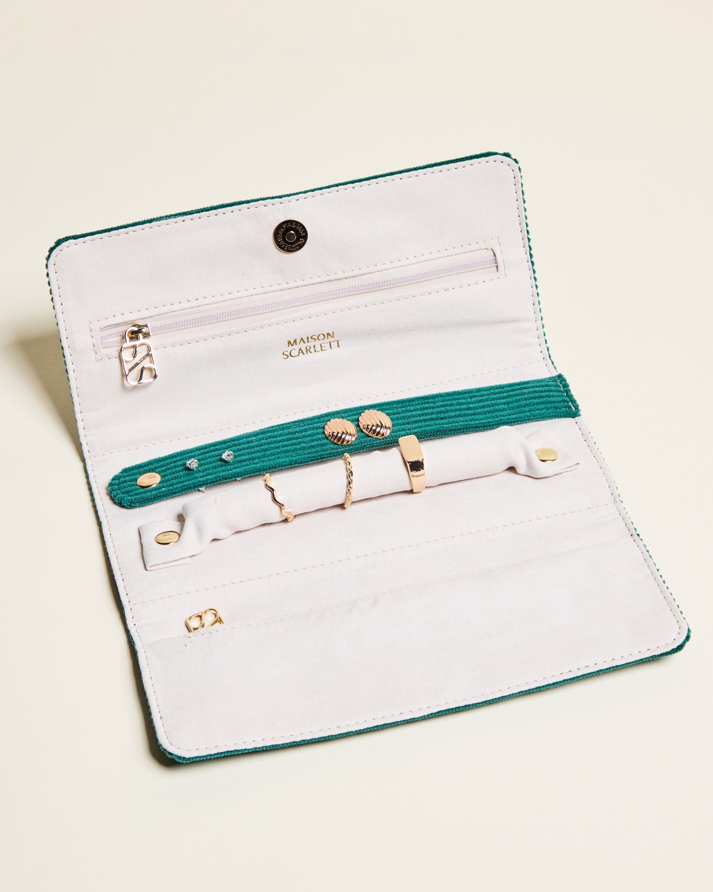 Catherine Corduroy Jewelry Pouch