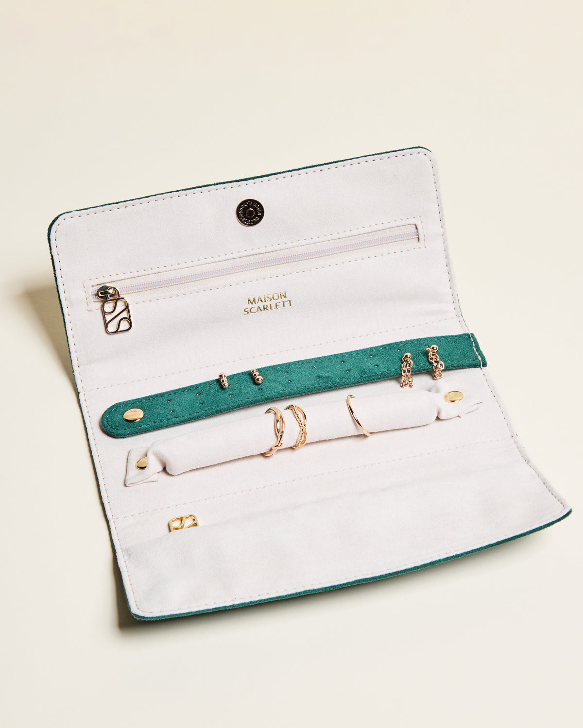 Catherine velvet travel jewelry pouch