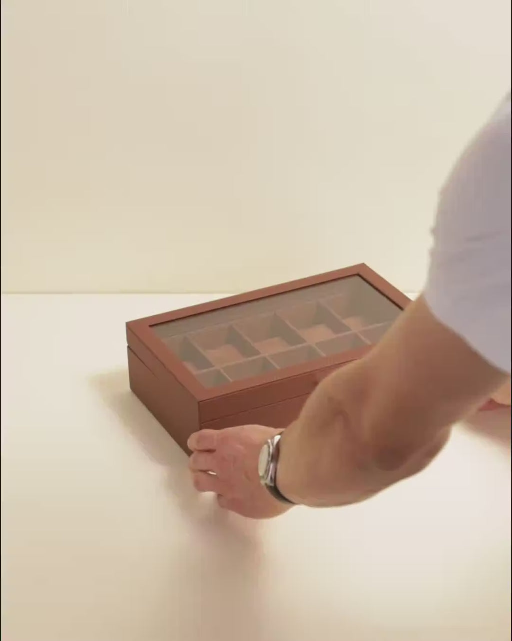 Jean watch box with 10 compartments