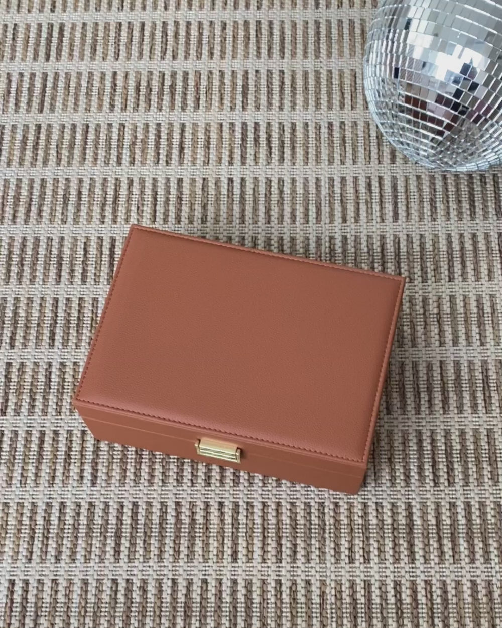 Louise Velvet Jewelry Box - Outlet