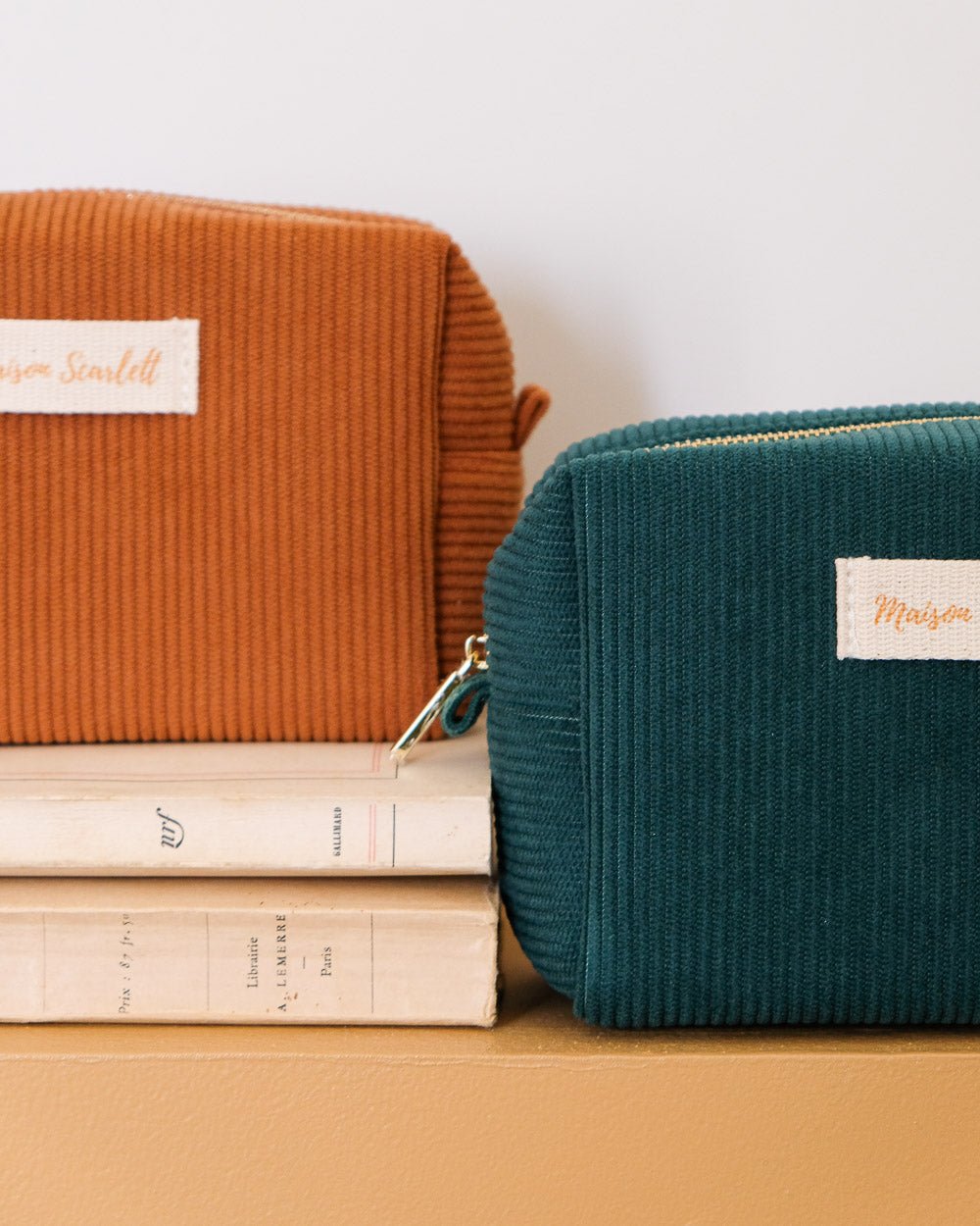 Charlotte corduroy toiletry bag - outlet