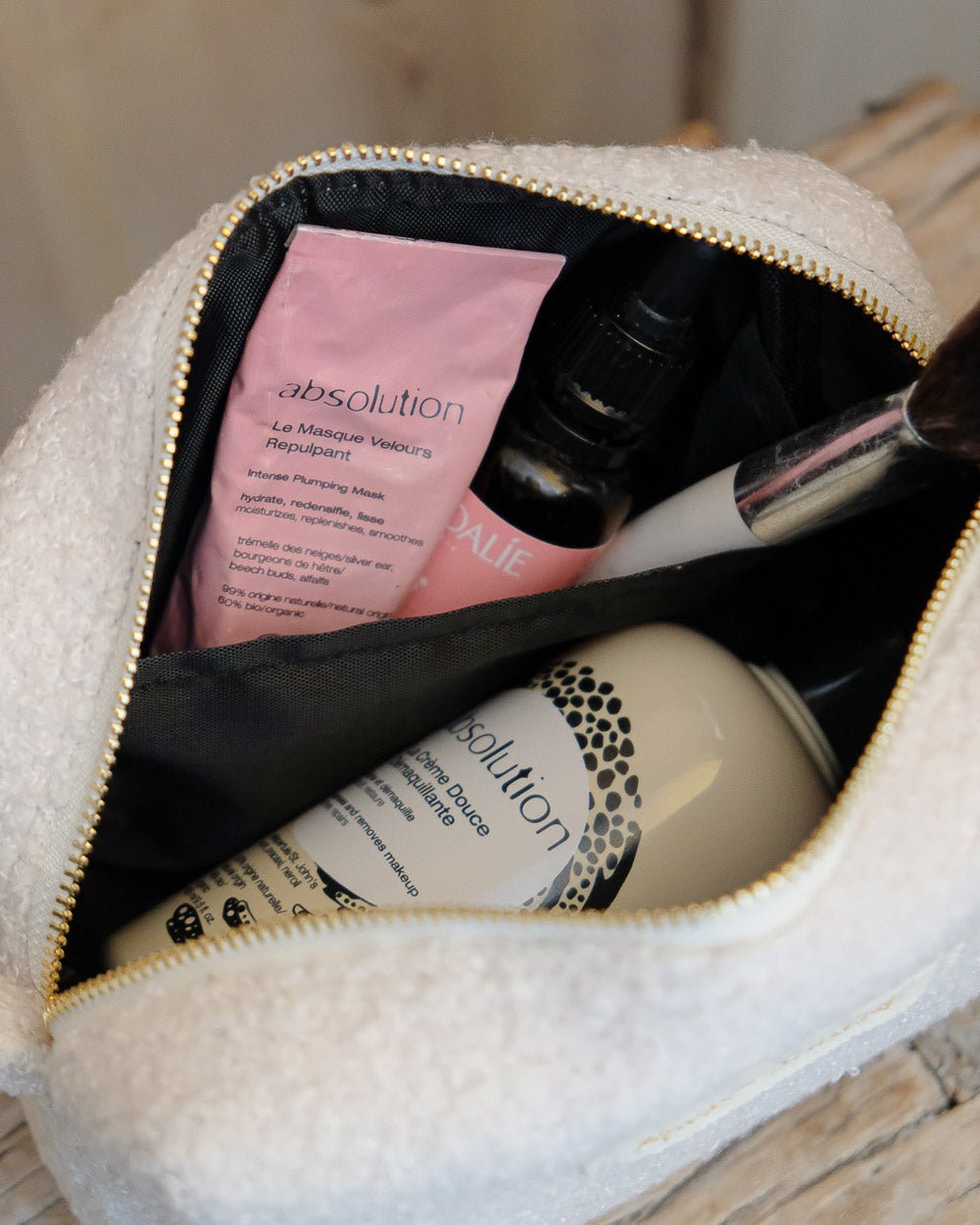 Charlotte faux-shearling toiletry bag - outlet