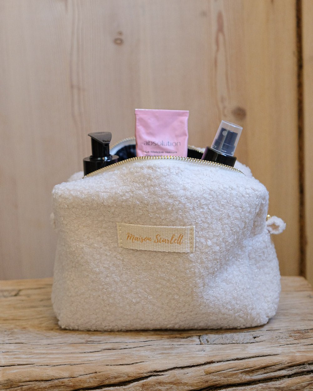Charlotte faux-shearling toiletry bag - outlet
