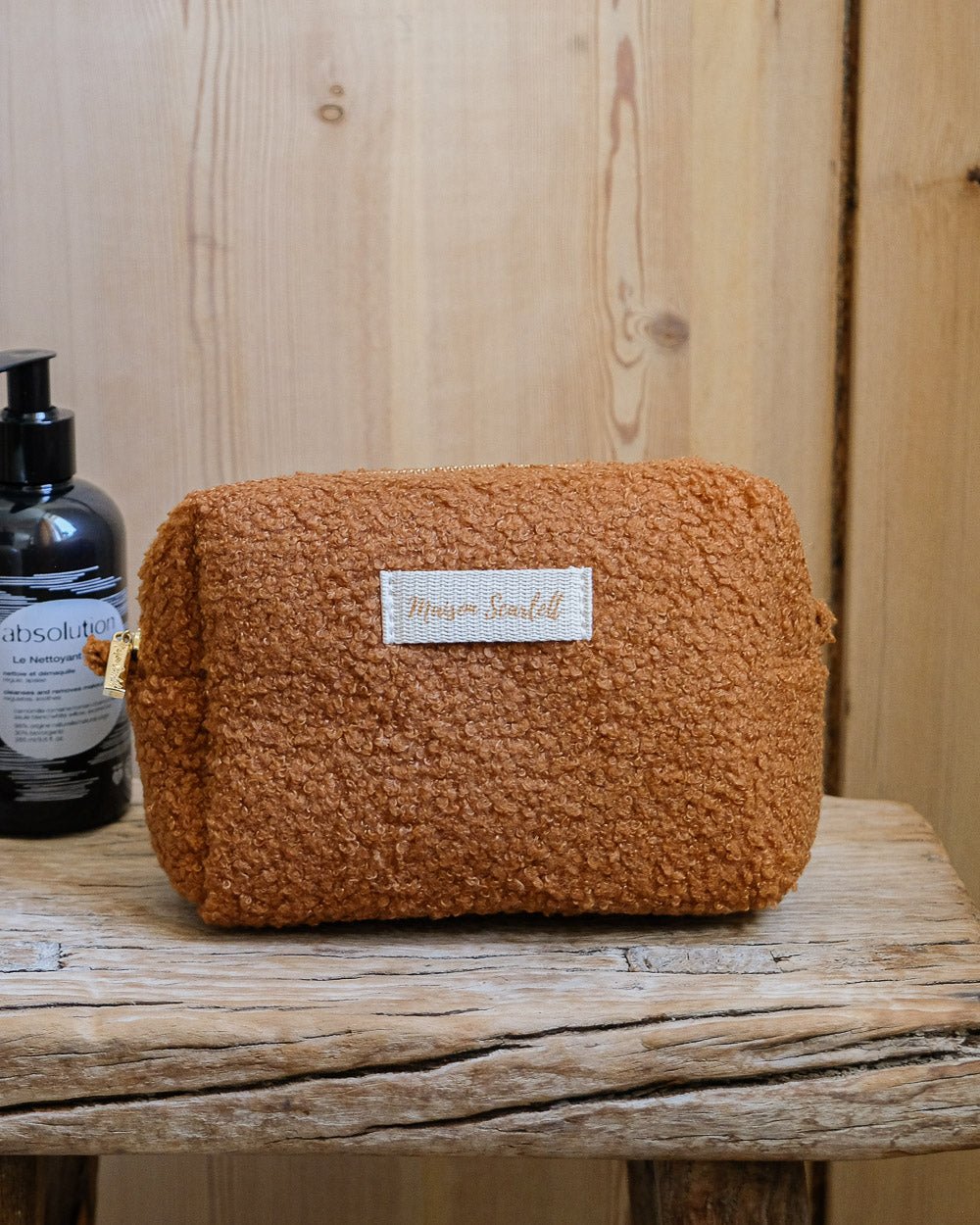 Charlotte faux-shearling toiletry bag - outlet